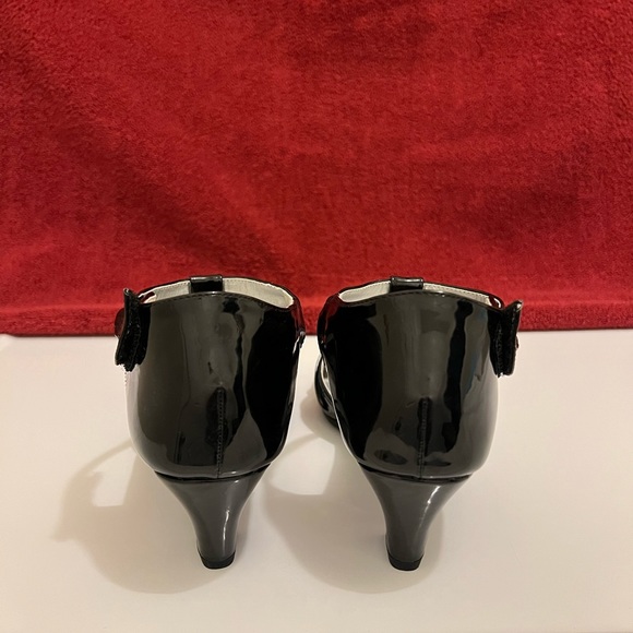 Angel Steps Eva Pump Women’s Shoes, Black Patent, Size—7.5 - Picture 5 of 12